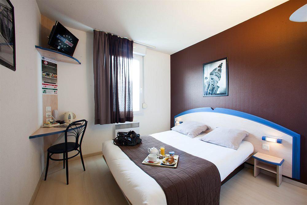 Le 2 By Hotel Akena - Nantes Beaujoire, Porte De Sainte Luce Exterior photo